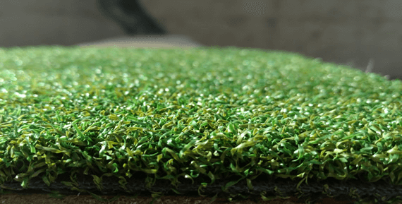 closeup of artificial grass putting green tucson az